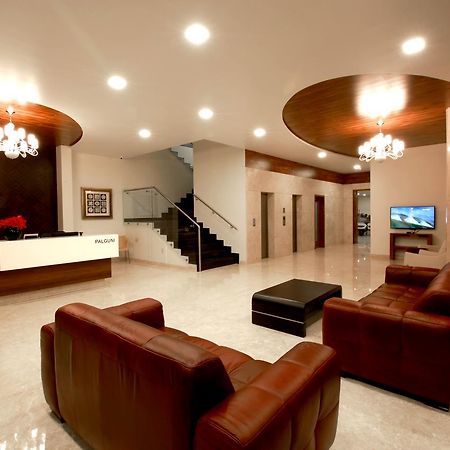 Hotel Palguni Residency Hassan Zewnętrze zdjęcie